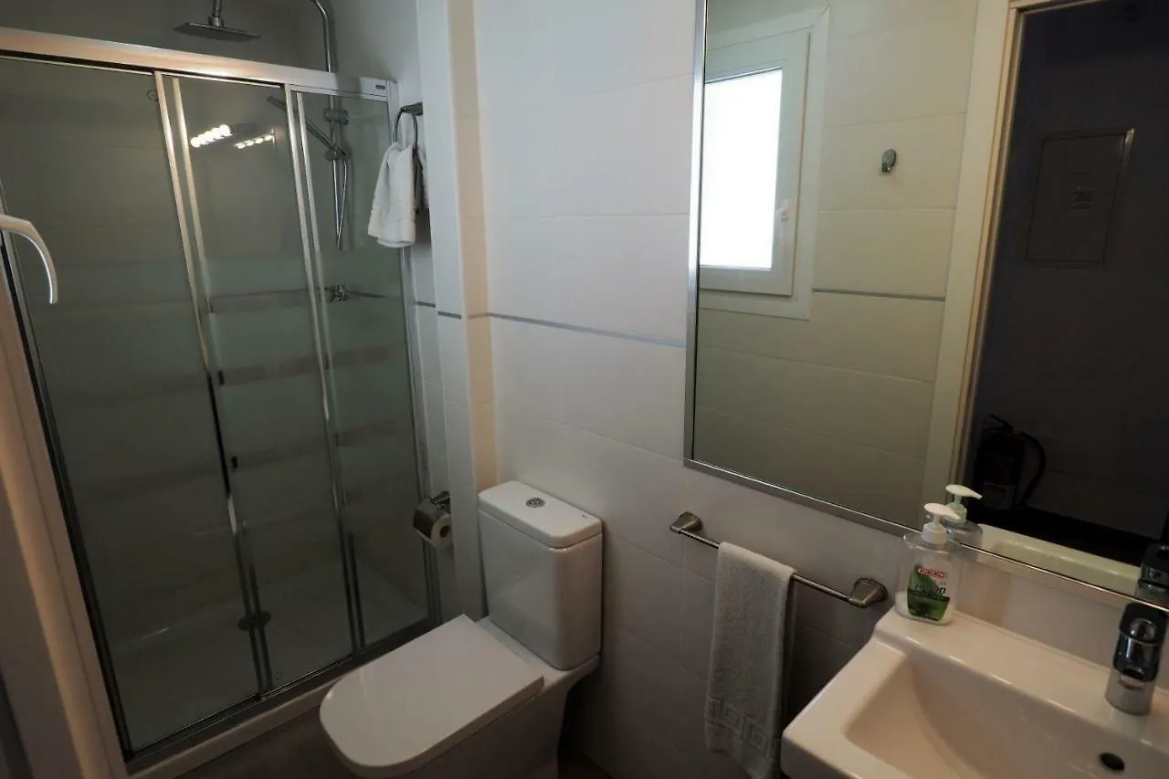 Nerja Paradise Rentals - Villa Daisy 0*,  스페인